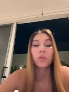 Stripchat Sex Chat of Nikii__