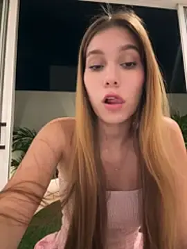 Stripchat Adult Video Chat of Nikii__