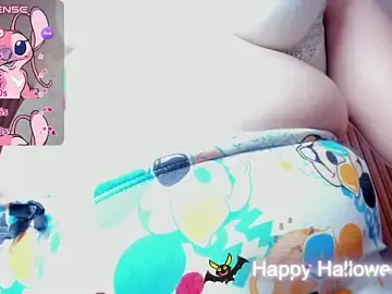 Stripchat Free Live Porn of BONNIE_CH1
