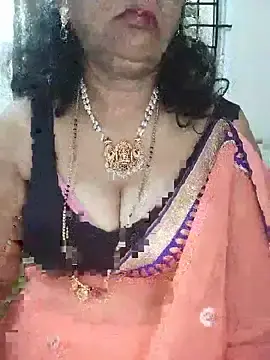 Stripchat Watch Live Sex Cams of Sanvi_kannada