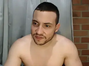 Stripchat Free Porn Cam of Armando_2002