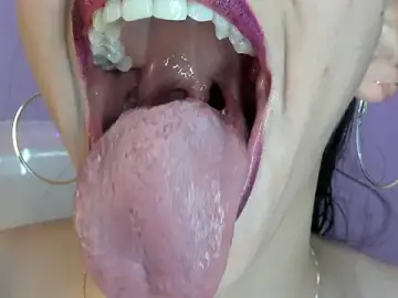 Stripchat Live Sex Cam of Katty_mouth