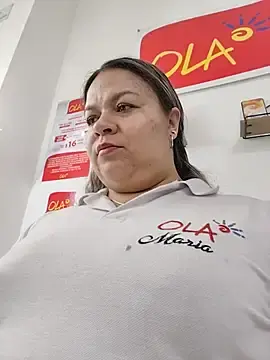 Stripchat Live Sex Cam of Charlott-1