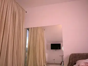 Stripchat Sex Cam of KylieJoyce