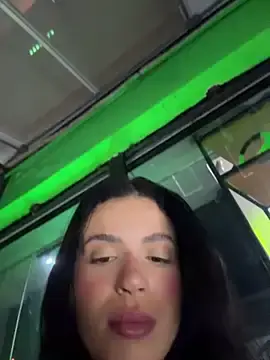 Stripchat Sex Cam of Rafaellaz