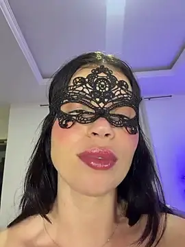 Stripchat Free Porn Cam of Rafaellaz