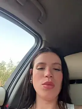 Stripchat Free Live Porn of Rafaellaz