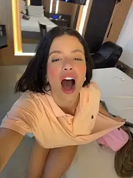 Stripchat Free Live Porn of Rafaellaz