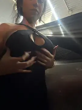 Stripchat Watch Live Sex Cams of Rafaellaz