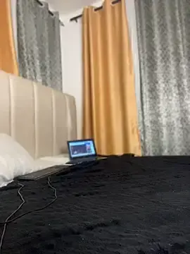 Stripchat Adult Video Chat of t-Booty_risky_