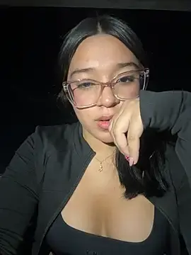Stripchat Adult Webcams of -VICKKY