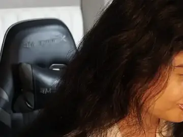 Stripchat Live Sex of Madison_Flame