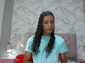 Stripchat Free Porn Cam of Mia_Hiills
