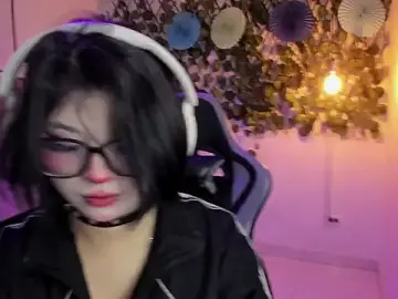 Stripchat Live Sex of Kitty_Gang