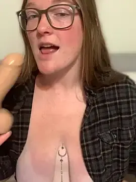 Stripchat Private Sex Chat of PussiesnCream_