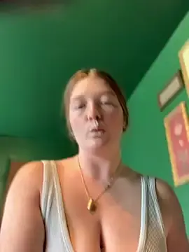 Stripchat Private Sex Chat of PussiesnCream_