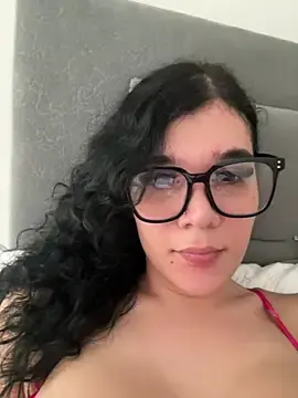 Stripchat Best live sex cam show of Victoriacollins_Julian