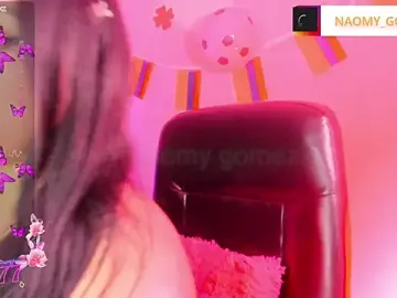 Stripchat Free Live Porn of Naomy_Gomez_