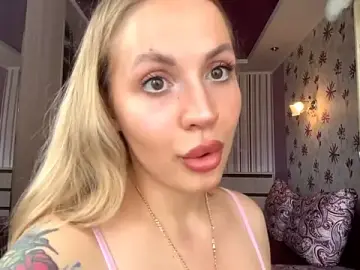 Stripchat Live Sex Cam of CelineBetzel