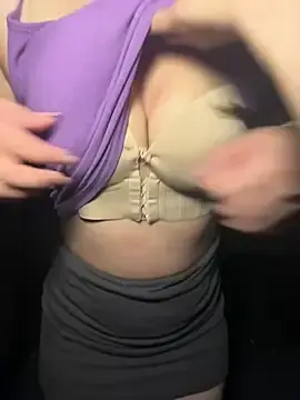 Stripchat Watch Live Sex Cams of nede-6