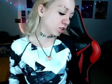 Stripchat Free Live Porn of Nica_Kawaii