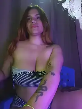 Stripchat Free Live Porn of SexyFriends_