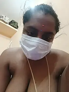 Stripchat Nude Webcam of Tamilpavi_58