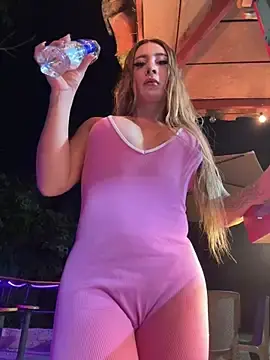 Stripchat Sex Cam of bunny_bicht