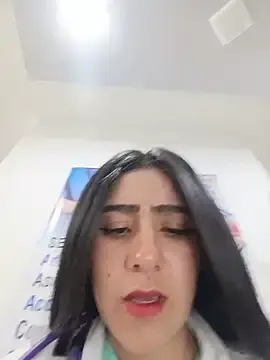 Stripchat Free Live Porn of CAROLINE__07