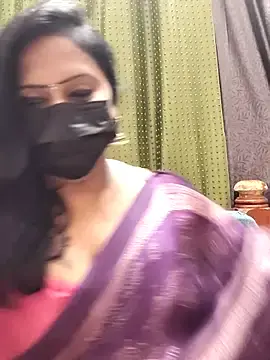 Stripchat Watch Live Sex Cams of Meera_mia