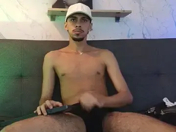 Stripchat Live Sex Cam of Nikolay_dimitrov