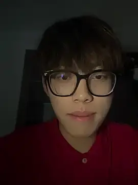 Stripchat Live Sex of Ethan7063