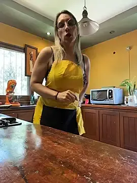 Stripchat Live Sex Cam of Gatitacarlita