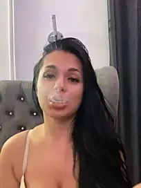 Stripchat Private Sex Chat of KayaGlow