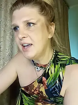 Stripchat Live Porn of TsPostophere