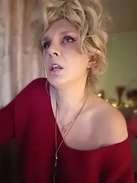 Stripchat Free Live Porn of TsPostophere