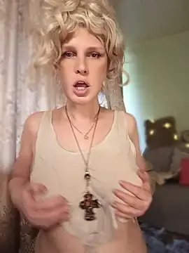 Stripchat Adult Webcam of TsPostophere