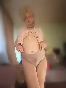 Stripchat Adult Webcams of TsPostophere