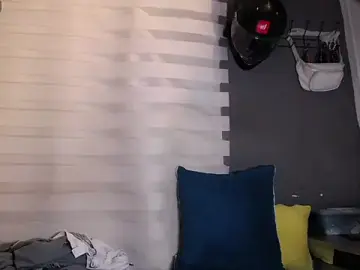 Stripchat Live Sex Cam of dirty_27cms