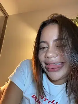 Stripchat Adult Webcam of Aryrosee