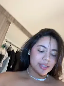 Stripchat Sex Cam of Aryrosee