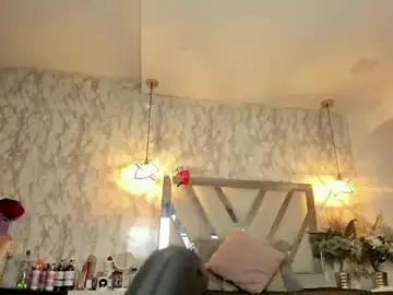 Stripchat Free Porn Cam of Kataleyamilf69_