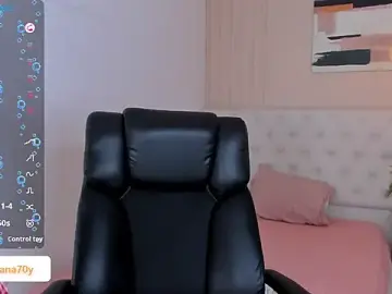 Stripchat Watch Live Sex Cams of LOISE-XX