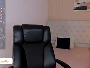 Stripchat Sex Chat of LOISE-XX