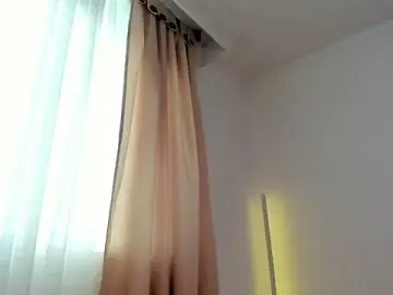 Stripchat Adult Webcam of canelleGarces