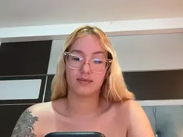 Stripchat Adult Webcams of Mermaid-hana