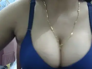 Stripchat Free Porn Cam of zoyaa-sexy