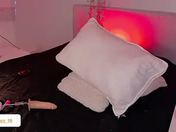 Stripchat Free Live Porn of Ken-boy_
