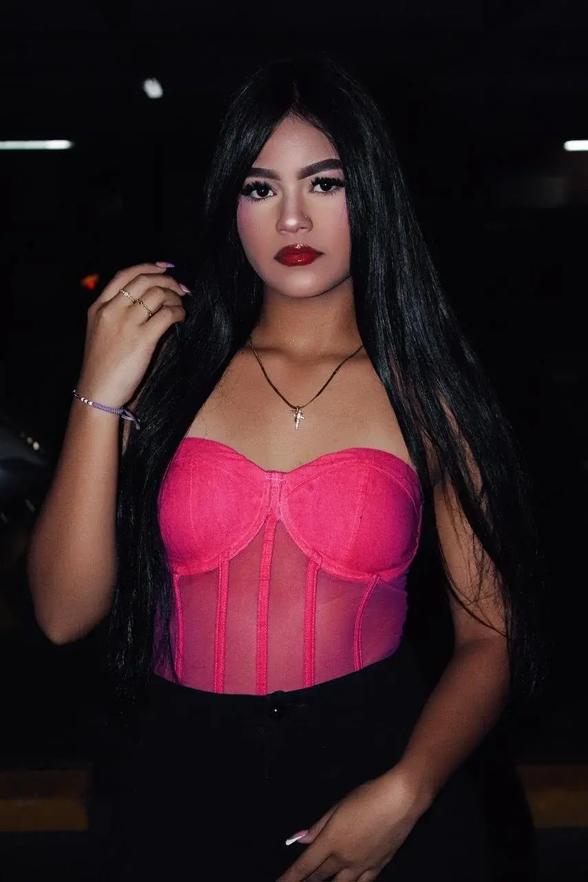 Sofyvelezz