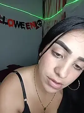 Stripchat Sex Cam of Bigtiti01